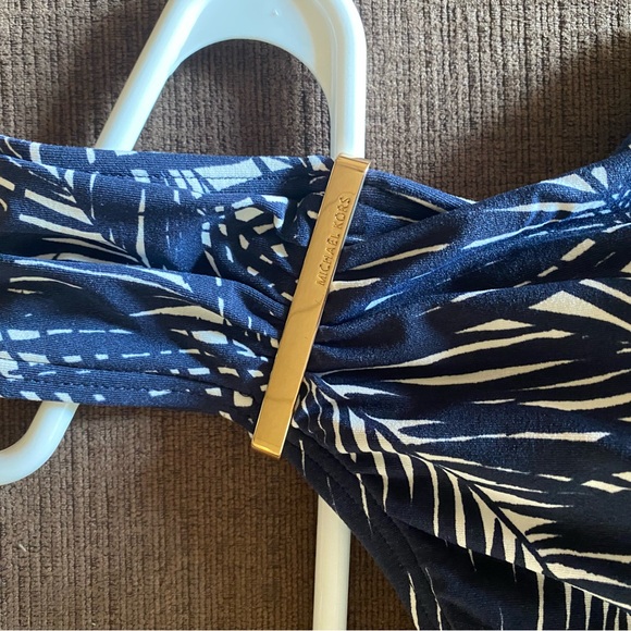 Michael Kors One Shoulder One Piece Swimsuit! - Picture 5 of 7
